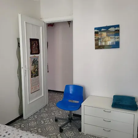Casa De Amigos