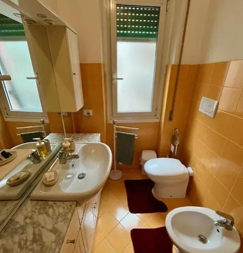 Casa De Amigos * Рапалло